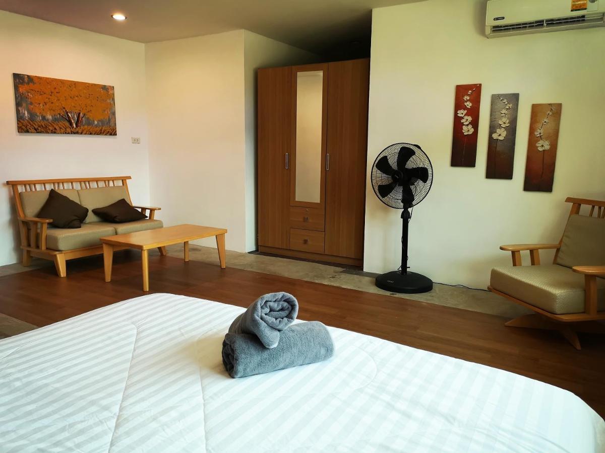 Tonmai Suites Koh Lanta Bagian luar foto