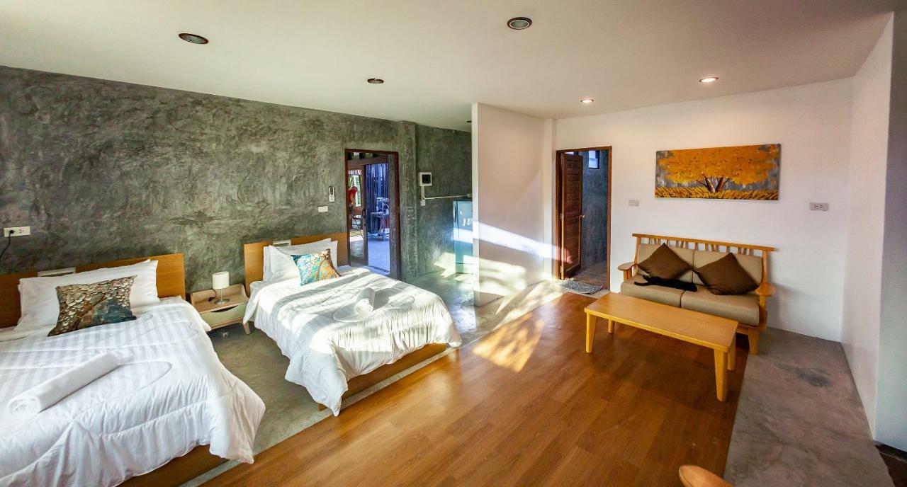 Tonmai Suites Koh Lanta Bagian luar foto