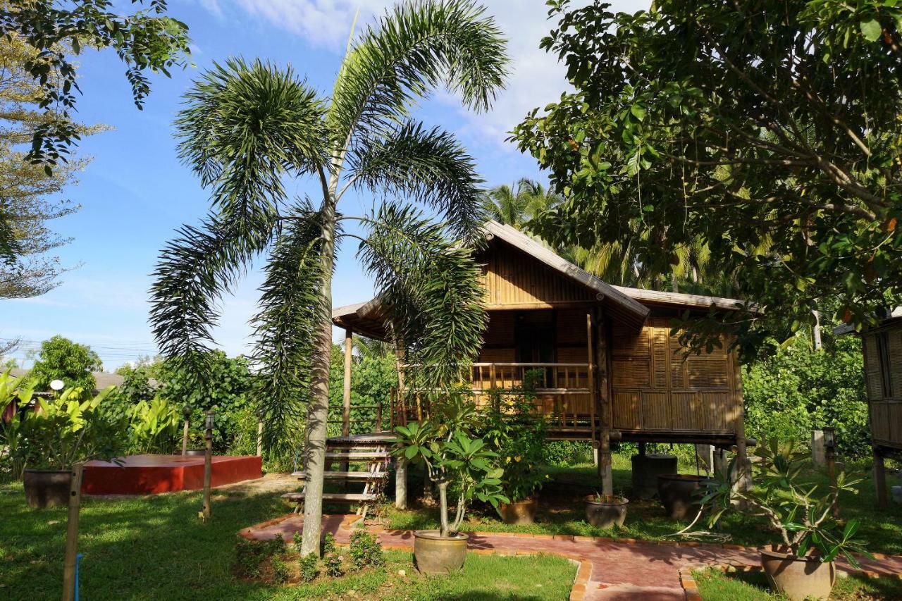 Tonmai Suites Koh Lanta Bagian luar foto