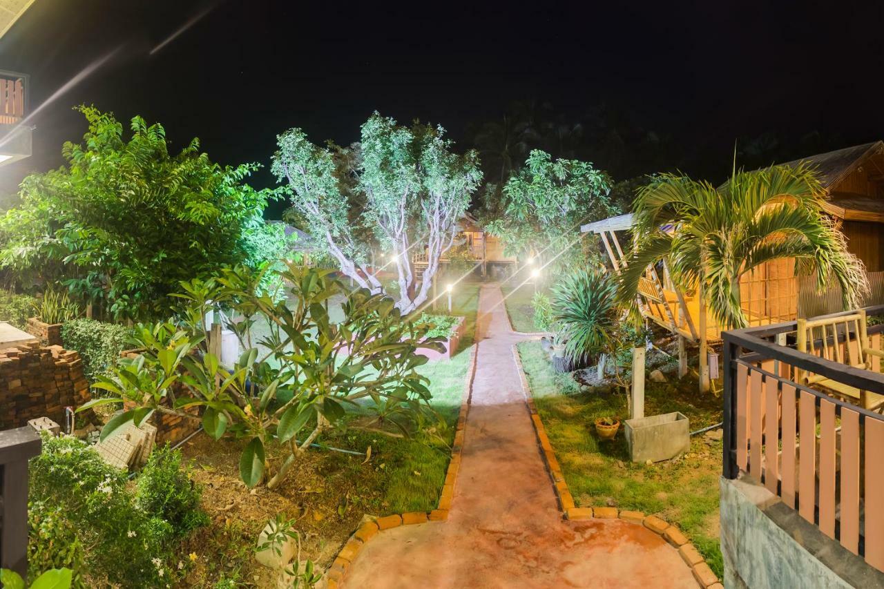 Tonmai Suites Koh Lanta Bagian luar foto
