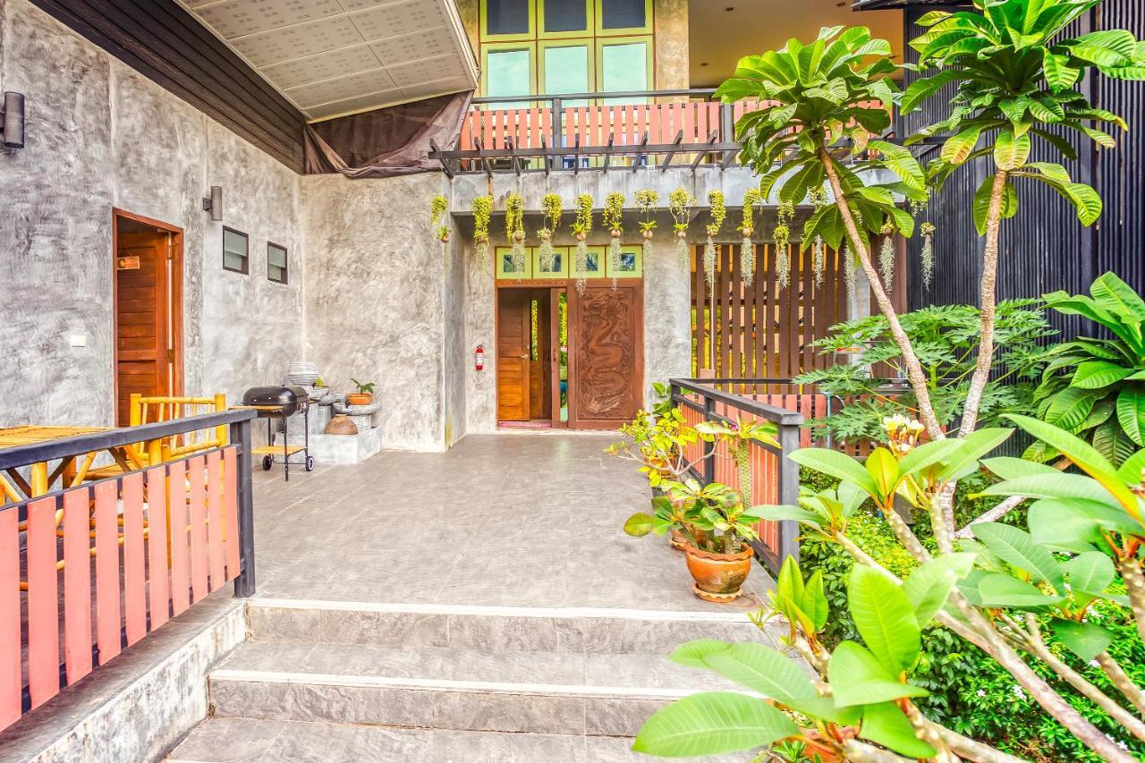 Tonmai Suites Koh Lanta Bagian luar foto